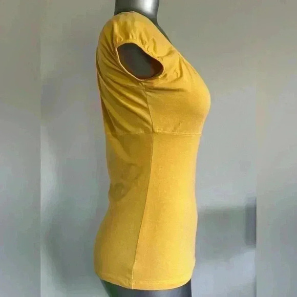 FREE 💟Women’s Scoop Neck Top - Picture 4 of 14